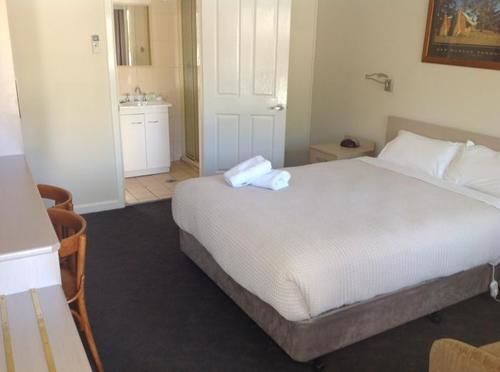 Gundagai Gabriel Motor Inn ภายนอก รูปภาพ